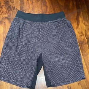 Mens Lulu small shorts